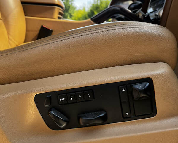Порше Cayenne, об'ємом двигуна 4.51 л та пробігом 181 тис. км за 8000 $, фото 35 на Automoto.ua