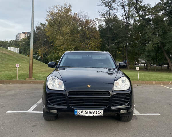 Порше Cayenne, об'ємом двигуна 3.2 л та пробігом 261 тис. км за 10900 $, фото 1 на Automoto.ua