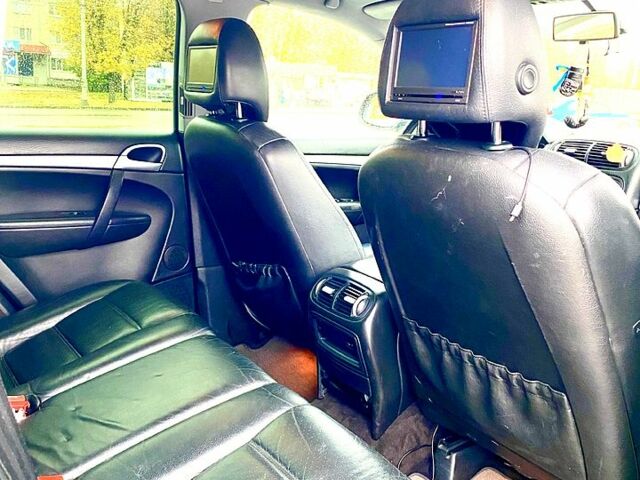 Порше Каен, объемом двигателя 3.2 л и пробегом 415 тыс. км за 7500 $, фото 5 на Automoto.ua