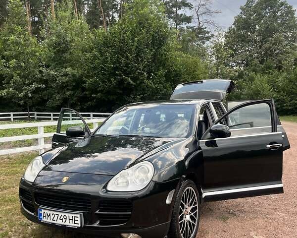 Порше Каен, объемом двигателя 4.5 л и пробегом 297 тыс. км за 9500 $, фото 1 на Automoto.ua