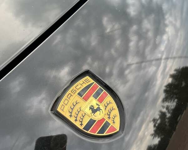 Порше Каен, объемом двигателя 4.5 л и пробегом 297 тыс. км за 9500 $, фото 10 на Automoto.ua