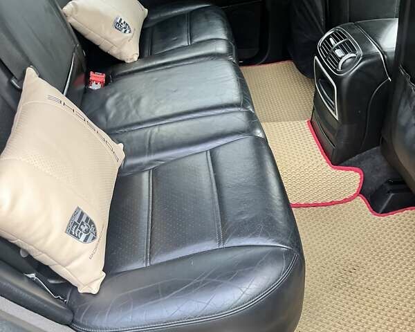 Порше Каен, объемом двигателя 4.5 л и пробегом 297 тыс. км за 9500 $, фото 12 на Automoto.ua