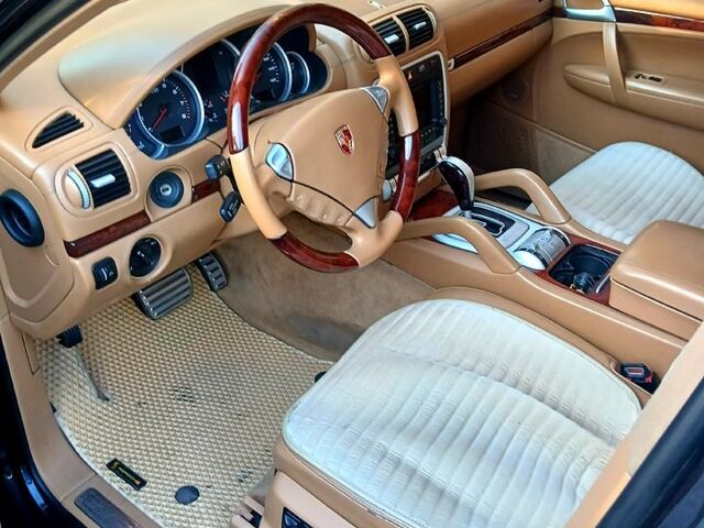 Порше Cayenne, об'ємом двигуна 4.8 л та пробігом 158 тис. км за 6400 $, фото 4 на Automoto.ua