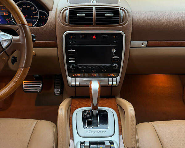 Порше Каен, объемом двигателя 4.8 л и пробегом 200 тыс. км за 10500 $, фото 25 на Automoto.ua