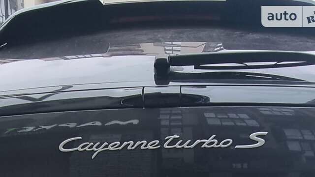 Порше Cayenne, об'ємом двигуна 4.81 л та пробігом 184 тис. км за 12500 $, фото 4 на Automoto.ua