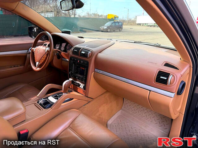 Порше Каен, объемом двигателя 3.6 л и пробегом 178 тыс. км за 9999 $, фото 7 на Automoto.ua