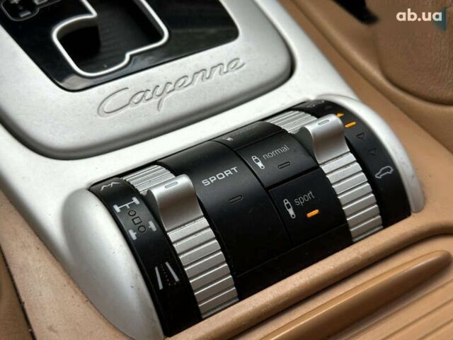 Порше Каен, объемом двигателя 4.8 л и пробегом 110 тыс. км за 13900 $, фото 16 на Automoto.ua