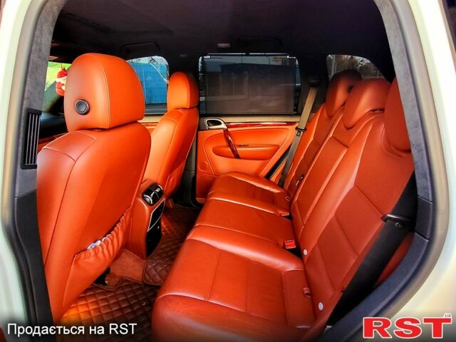 Порше Каен, объемом двигателя 4.8 л и пробегом 146 тыс. км за 12500 $, фото 6 на Automoto.ua