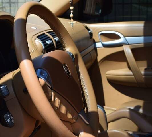 Порше Каен, объемом двигателя 3.6 л и пробегом 80 тыс. км за 14000 $, фото 13 на Automoto.ua