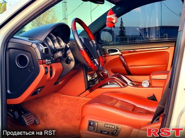 Порше Каен, объемом двигателя 4.8 л и пробегом 146 тыс. км за 12500 $, фото 8 на Automoto.ua