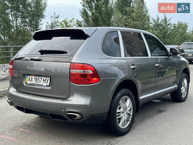 Порше Каен, объемом двигателя 4.8 л и пробегом 200 тыс. км за 10500 $, фото 7 на Automoto.ua