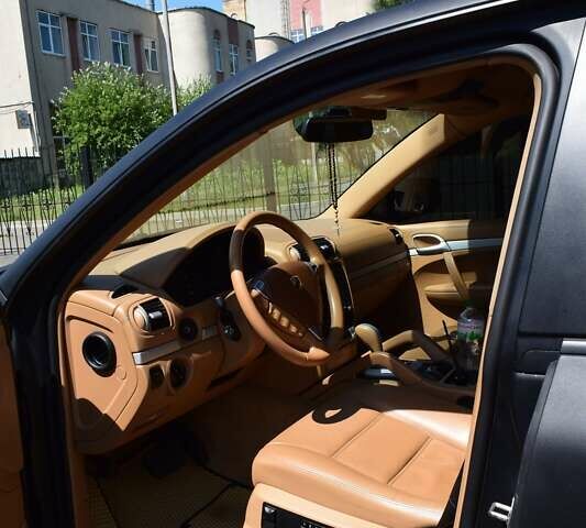 Порше Каен, объемом двигателя 3.6 л и пробегом 80 тыс. км за 14000 $, фото 11 на Automoto.ua