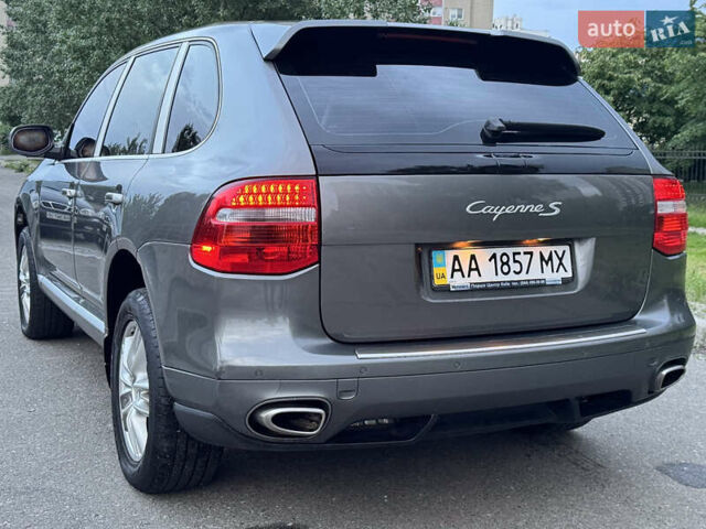 Порше Каен, объемом двигателя 4.8 л и пробегом 200 тыс. км за 10500 $, фото 11 на Automoto.ua
