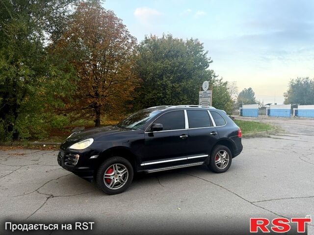 Порше Каен 2009 в Днепре (Днепропетровске) на Automoto.ua Порше Каен, объемом двигателя 4.8 л и пробегом 200 тыс. км за 4950 $, фото 5 на Automoto.ua