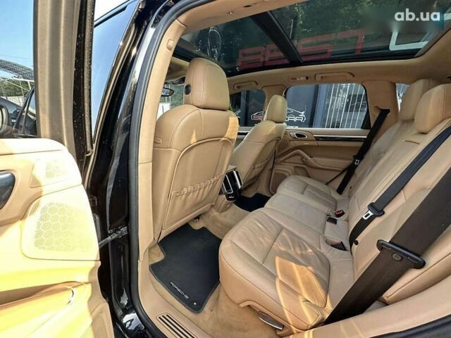 Порше Cayenne, об'ємом двигуна 3 л та пробігом 201 тис. км за 23900 $, фото 26 на Automoto.ua