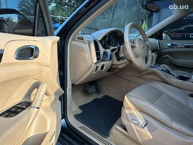 Порше Cayenne, об'ємом двигуна 3 л та пробігом 201 тис. км за 23900 $, фото 20 на Automoto.ua
