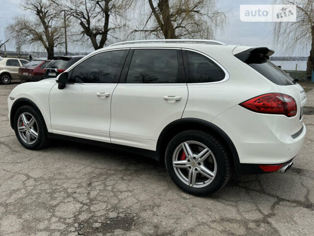 Порше Cayenne, об'ємом двигуна 4.8 л та пробігом 161 тис. км за 17499 $, фото 8 на Automoto.ua