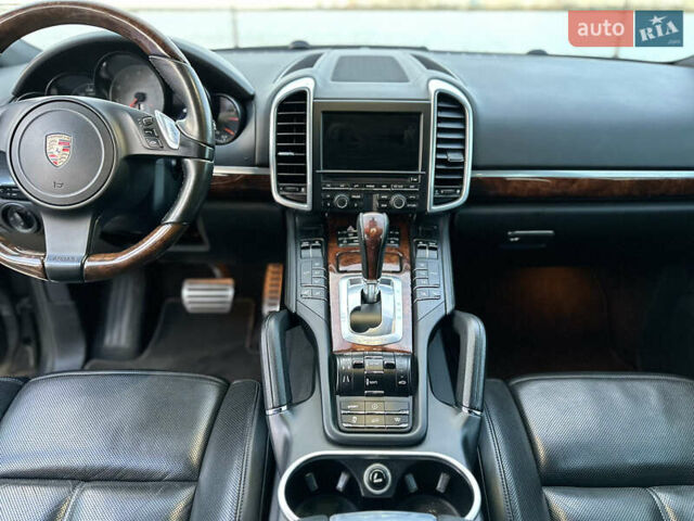 Порше Каен, объемом двигателя 4.81 л и пробегом 81 тыс. км за 29000 $, фото 19 на Automoto.ua