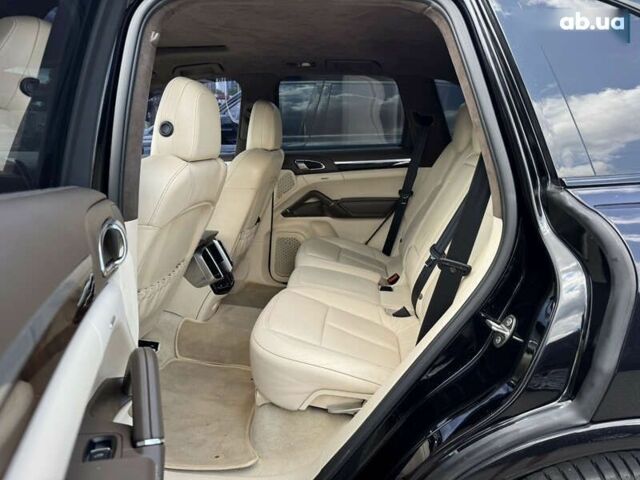 Порше Cayenne, об'ємом двигуна 4.8 л та пробігом 225 тис. км за 14500 $, фото 21 на Automoto.ua