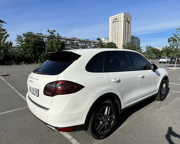 Порше Каен, объемом двигателя 4.8 л и пробегом 155 тыс. км за 18400 $, фото 6 на Automoto.ua