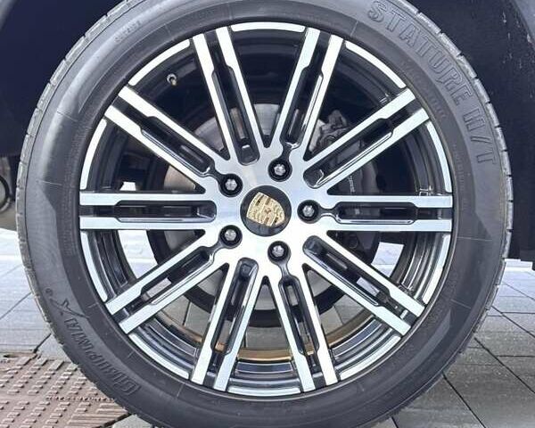 Порше Каен, объемом двигателя 3.6 л и пробегом 167 тыс. км за 17500 $, фото 9 на Automoto.ua