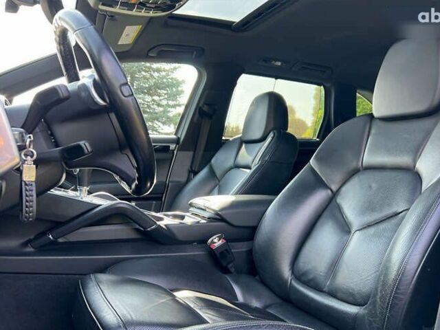 Порше Cayenne, об'ємом двигуна 4.8 л та пробігом 147 тис. км за 17800 $, фото 8 на Automoto.ua