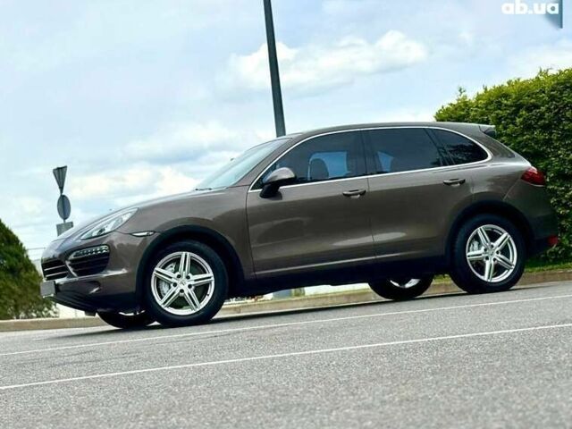 Порше Каен, объемом двигателя 4.8 л и пробегом 180 тыс. км за 18400 $, фото 4 на Automoto.ua
