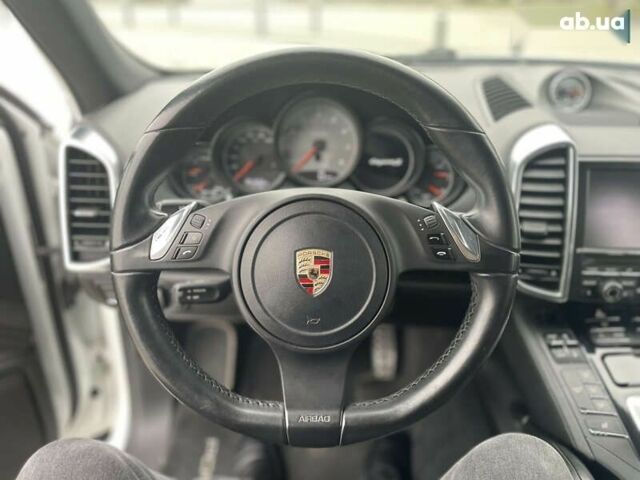 Порше Cayenne, об'ємом двигуна 0 л та пробігом 201 тис. км за 16499 $, фото 12 на Automoto.ua