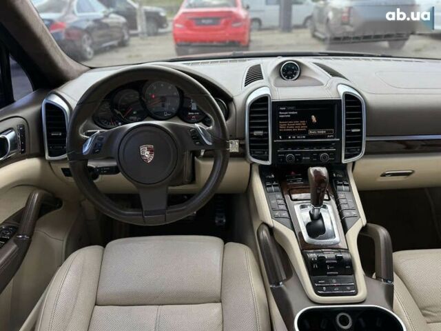 Порше Cayenne, об'ємом двигуна 4.8 л та пробігом 225 тис. км за 14500 $, фото 24 на Automoto.ua