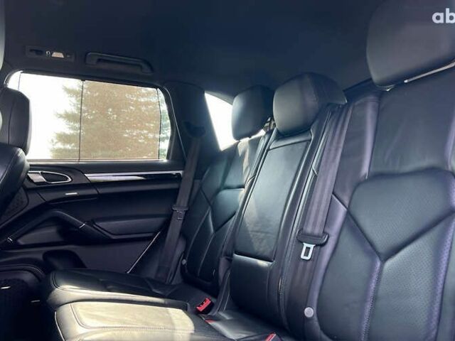 Порше Cayenne, об'ємом двигуна 4.8 л та пробігом 147 тис. км за 17800 $, фото 16 на Automoto.ua