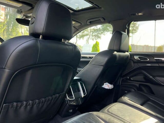 Порше Cayenne, об'ємом двигуна 4.8 л та пробігом 147 тис. км за 17800 $, фото 17 на Automoto.ua