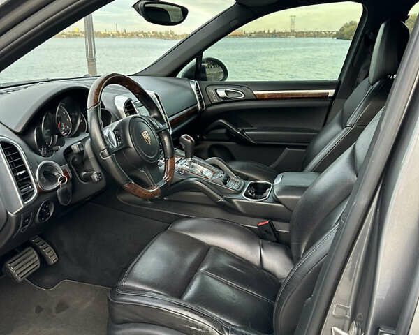 Порше Каен, объемом двигателя 4.81 л и пробегом 81 тыс. км за 29000 $, фото 32 на Automoto.ua