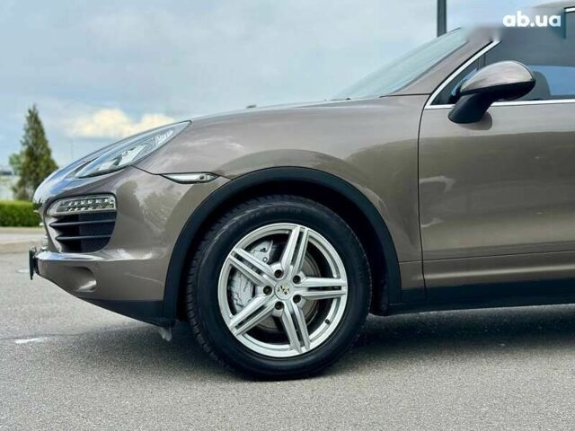 Порше Каен, объемом двигателя 4.8 л и пробегом 180 тыс. км за 18400 $, фото 6 на Automoto.ua
