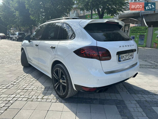 Порше Каен, объемом двигателя 3 л и пробегом 210 тыс. км за 29900 $, фото 4 на Automoto.ua