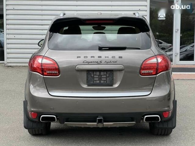 Порше Каен, объемом двигателя 0 л и пробегом 126 тыс. км за 16500 $, фото 12 на Automoto.ua