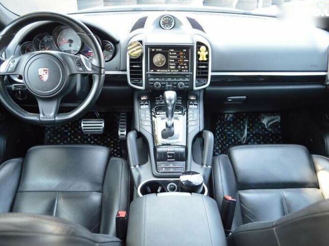 Порше Каен 2012 в Одессе на Automoto.ua Порше Каен, объемом двигателя 0 л и пробегом 122 тыс. км за 23500 $, фото 26 на Automoto.ua