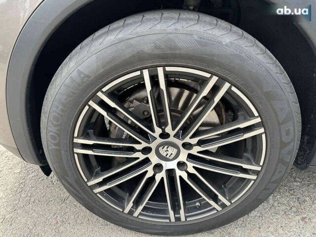 Порше Cayenne, об'ємом двигуна 0 л та пробігом 151 тис. км за 17990 $, фото 11 на Automoto.ua