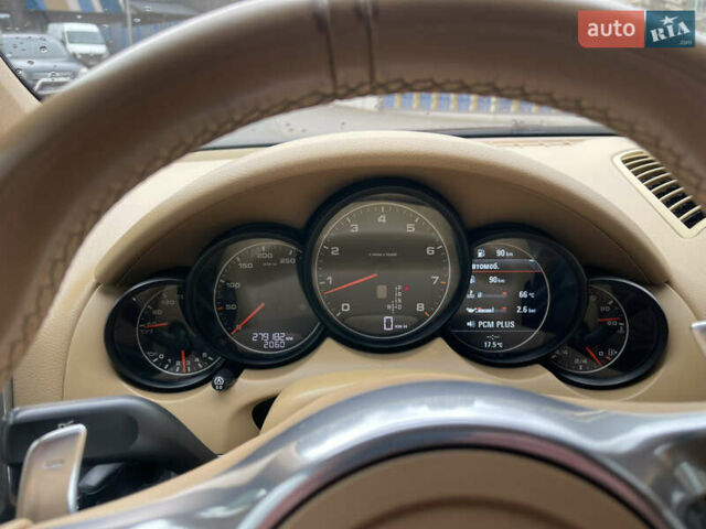 Порше Каен, объемом двигателя 3.6 л и пробегом 280 тыс. км за 16500 $, фото 6 на Automoto.ua