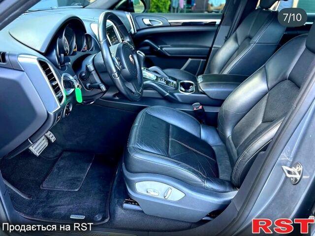 Порше Каен, объемом двигателя 4.8 л и пробегом 198 тыс. км за 15000 $, фото 2 на Automoto.ua