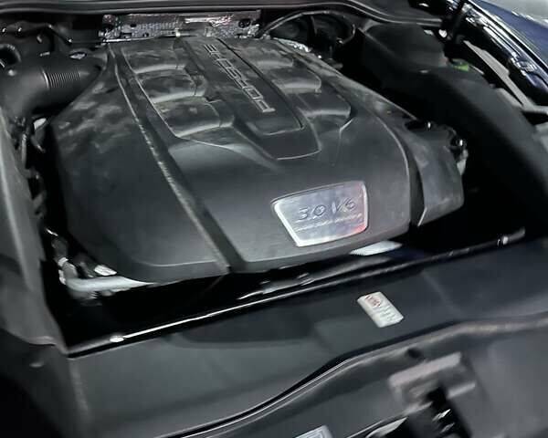 Порше Каен, объемом двигателя 3 л и пробегом 260 тыс. км за 21900 $, фото 9 на Automoto.ua