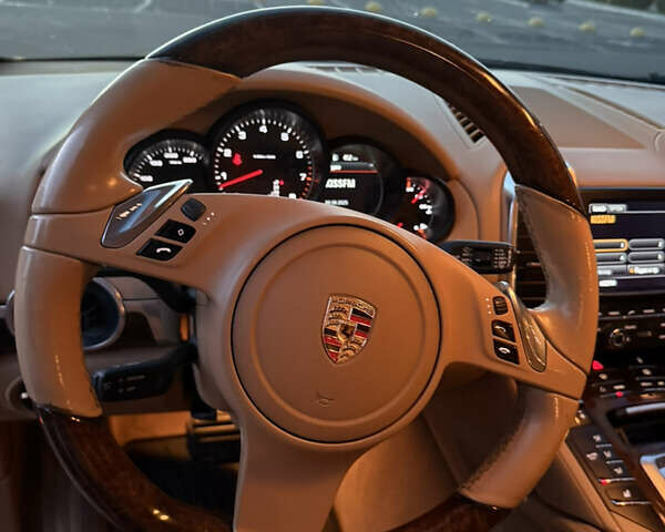 Порше Каен, объемом двигателя 3.6 л и пробегом 270 тыс. км за 18500 $, фото 35 на Automoto.ua