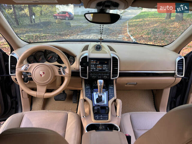 Порше Cayenne 2012 у Тернополі на Automoto.ua Порше Cayenne, об'ємом двигуна 3.6 л та пробігом 185 тис. км за 17300 $, фото 8 на Automoto.ua