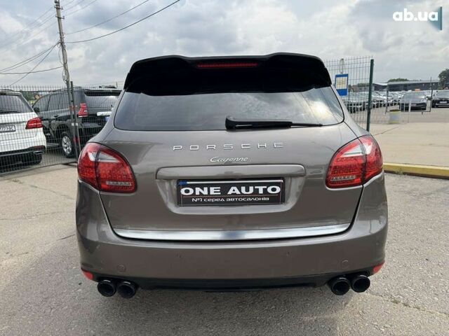Порше Cayenne, об'ємом двигуна 0 л та пробігом 151 тис. км за 17990 $, фото 7 на Automoto.ua