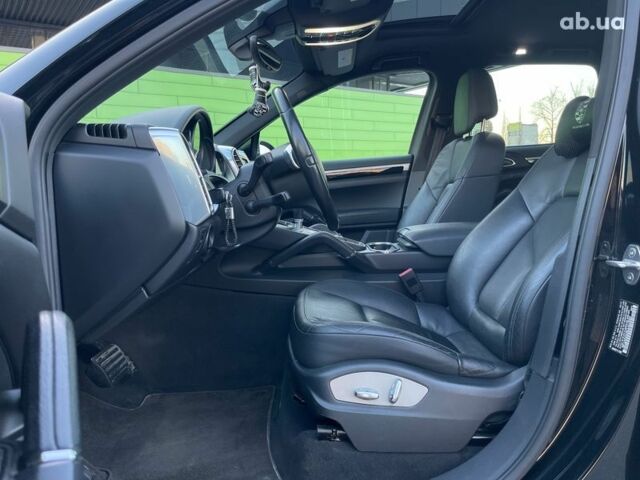 Порше Каен, объемом двигателя 0 л и пробегом 181 тыс. км за 19800 $, фото 18 на Automoto.ua
