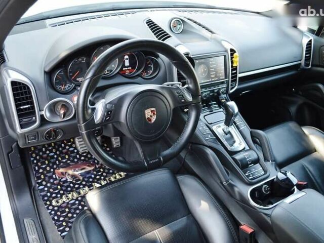 Порше Каен 2012 в Одессе на Automoto.ua Порше Каен, объемом двигателя 0 л и пробегом 122 тыс. км за 23500 $, фото 25 на Automoto.ua