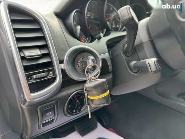 Порше Cayenne, об'ємом двигуна 0 л та пробігом 151 тис. км за 17990 $, фото 19 на Automoto.ua