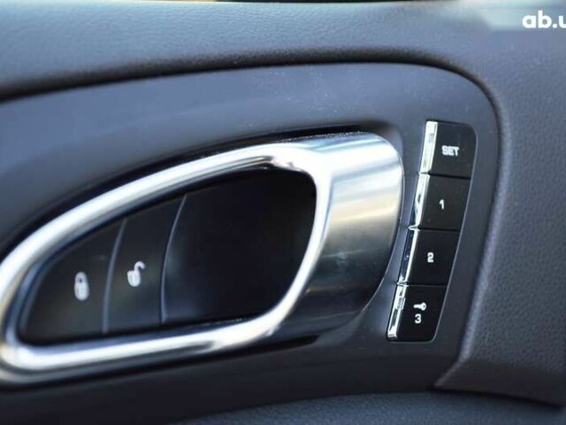 Порше Каен 2012 в Одессе на Automoto.ua Порше Каен, объемом двигателя 0 л и пробегом 122 тыс. км за 23500 $, фото 19 на Automoto.ua