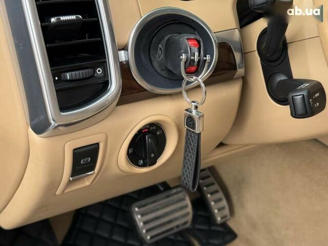 Порше Каен, объемом двигателя 4.8 л и пробегом 157 тыс. км за 21999 $, фото 27 на Automoto.ua