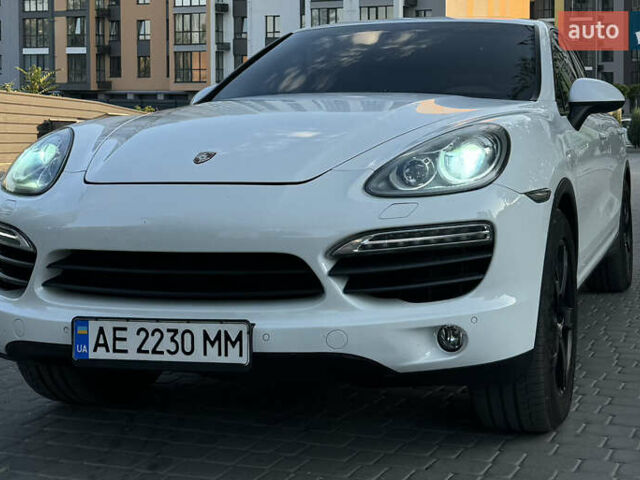 Порше Cayenne, об'ємом двигуна 3 л та пробігом 139 тис. км за 21000 $, фото 9 на Automoto.ua