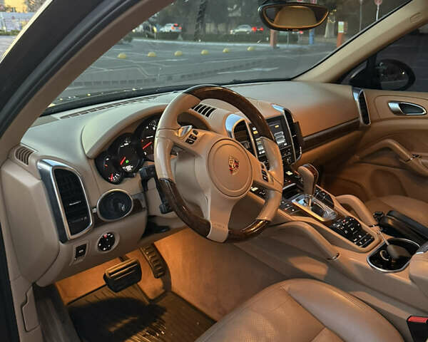 Порше Cayenne, об'ємом двигуна 3.6 л та пробігом 270 тис. км за 21000 $, фото 30 на Automoto.ua